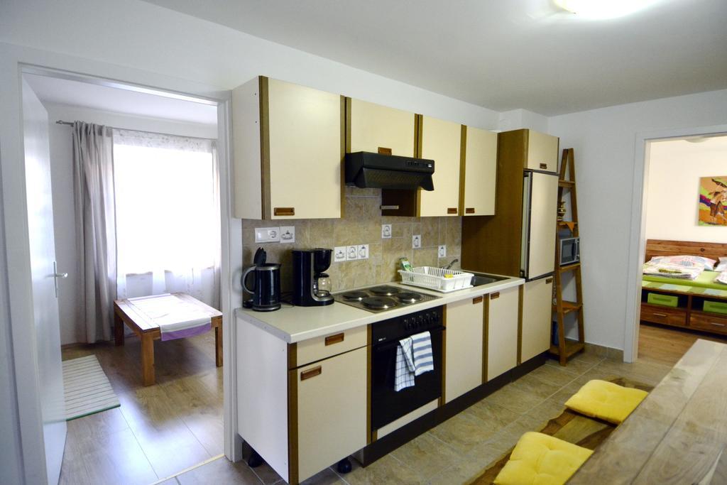 Oblarn Appartement Veronika מראה חיצוני תמונה